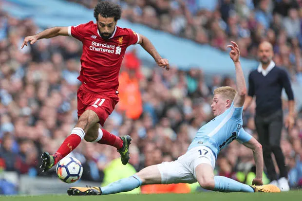 Huyền thoại Liverpool hạ thấp De Bruyne trước Salah - Bóng Đá