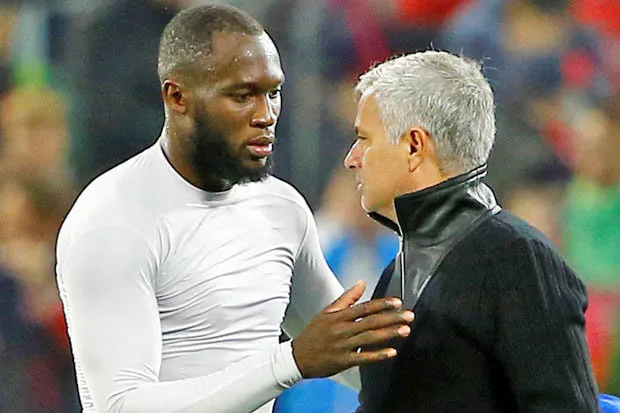 Lukaku nhắn tin cho Mourinho: 