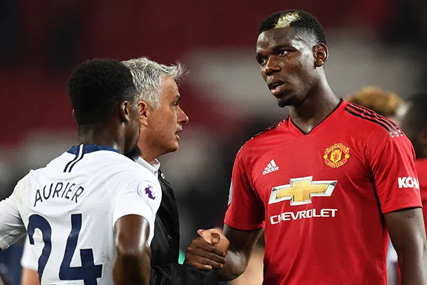 SỐC: Pogba ngó lơ Mourinho sau thảm họa Tottenham - Bóng Đá