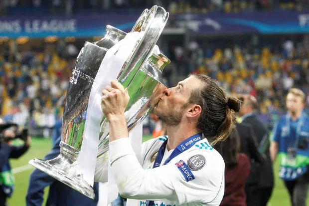 Có Sanchez, Man Utd cần gì mua Gareth Bale? - Bóng Đá