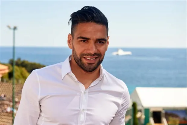 Vợ chồng Radamel Falcao tình tứ đi xem Monte Carlo Masters - Bóng Đá