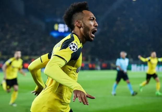 Mua tiền đạo, PSG nhắm cùng lúc 2 cái tên khủng - Bóng Đá