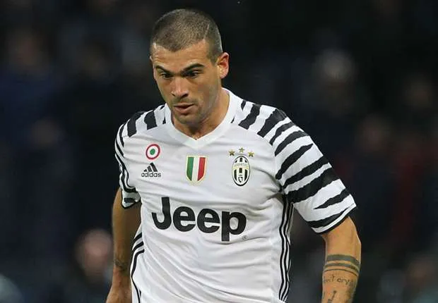 Top 6 'báu vật' Serie A khiến Ngoại hạng Anh điên đảo - Bóng Đá