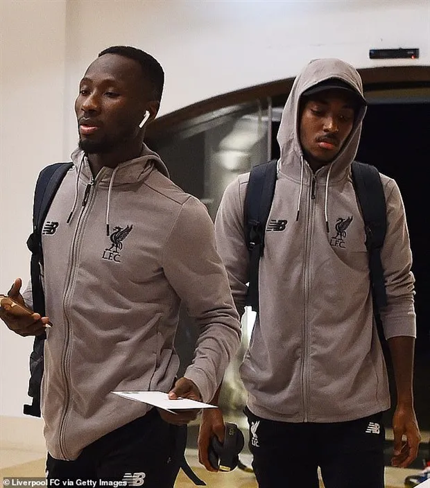 'Người lạ', thương binh nhập hội lên đường sang Đức cùng Liverpool - Bóng Đá