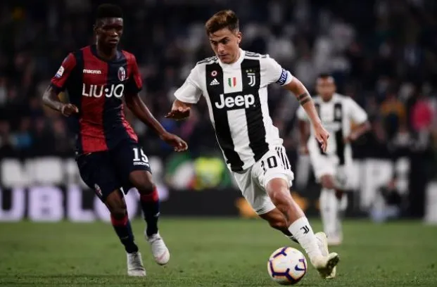 Dybala khóc sướt mướt khi ghi bàn hồi sinh - Bóng Đá