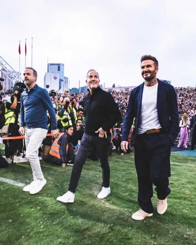 Beckham hiện tập trung vào Inter Miami, CLB bóng đá do anh thành lập từ năm 2018. Thương vụ này "ngốn" của anh 25 triệu USD tiền đầu tư, thời gian di chuyển liên tục giữa Anh và Mỹ, song cũng mang đến cho anh nguồn lợi nhuận khổng lồ. Tính đến tháng 4, đội bóng có trụ sở ở Florida này được định giá hơn 1,2 tỷ USD, vượt xa số tiền Beckham bỏ ra từ đầu.