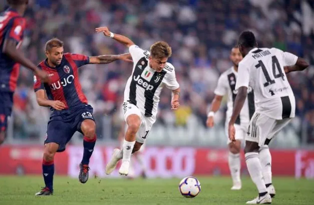 Dybala khóc sướt mướt khi ghi bàn hồi sinh - Bóng Đá