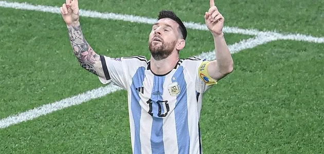 Messi: Maradona đang theo dõi từ thiên đàng - Bóng Đá