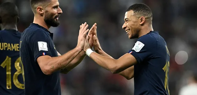 Ronaldo: ‘Mbappe khiến tôi nhớ lại mình hồi xưa’ - Bóng Đá