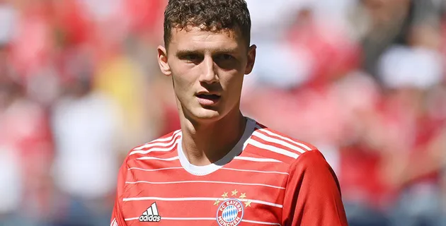 Real Madrid are interested in acquiring the services of 27-year-old Bayern Munich defender Benjamin Pavard. - Bóng Đá