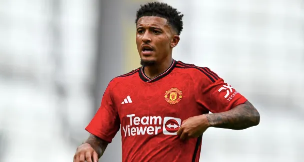 Nottingham Forest are keen on taking Jadon Sancho on loan from Manchester United - Bóng Đá