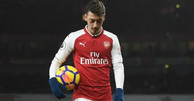 Tiết lộ sự thật đằng sau lời nói dối đớn đau nhất của Ozil - Bóng Đá