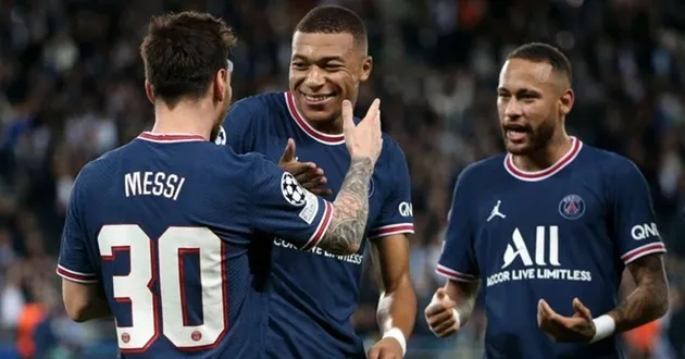 Four league goals and booed by his own fans - Bóng Đá