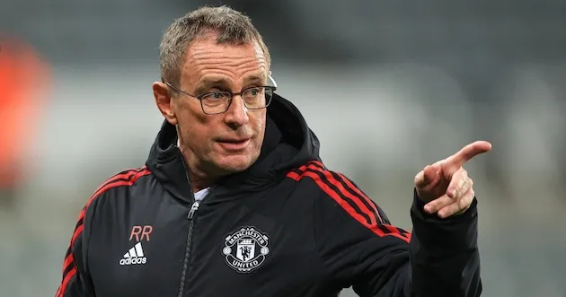 Rangnick cần ra một quyết định tàn nhẫn để cứu Man Utd - Bóng Đá