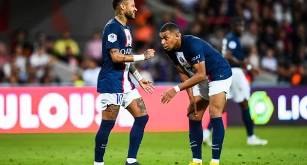 L'Equipe: 'Neymar mệt mỏi với Mbappe' - Bóng Đá