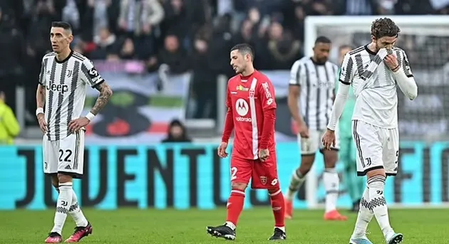 Massimiliano Allegri admits Juventus' target this season is not being RELEGATED - Bóng Đá