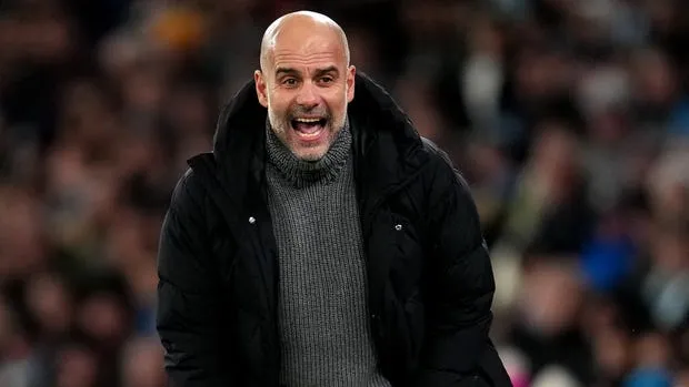 Man City boss Guardiola reveals 'ridiculous ideas' for Man Utd derby clash - Bóng Đá