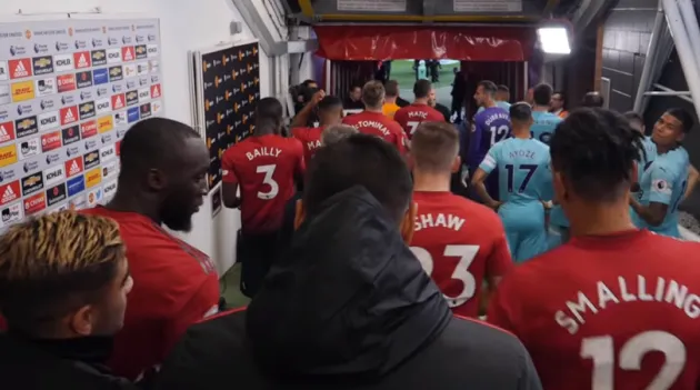 Những điều thực sự xảy ra đằng sau hậu trường Man Utd vào ngày thi đấu - Bóng Đá