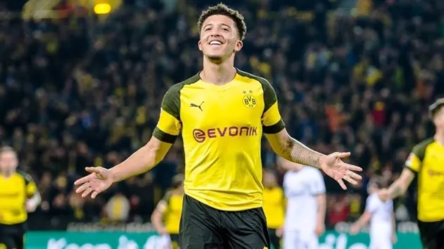 Jadon Sancho’s hard-earned summer break with water sports, healthy diet and workouts - Bóng Đá