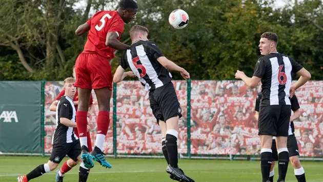 Billy Koumetio: The Liverpool teenager who has wowed Klopp - Bóng Đá