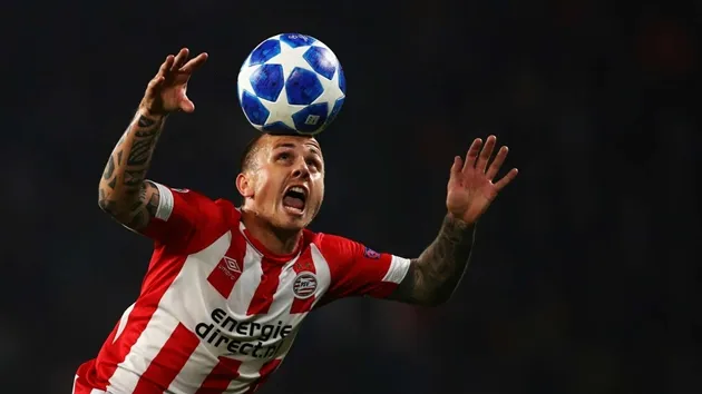Man City mua Angelino - Bóng Đá