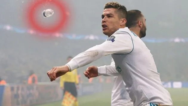 Điểm tin sáng 07/03: Ramos vượt mặt Scholes, Zidane lên giọng sau trận thắng PSG - Bóng Đá