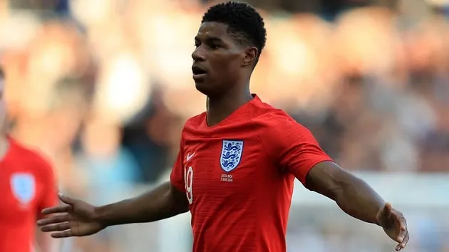 Lên tuyển Rashford lập siêu phẩm, CĐV Man Utd quay sang 