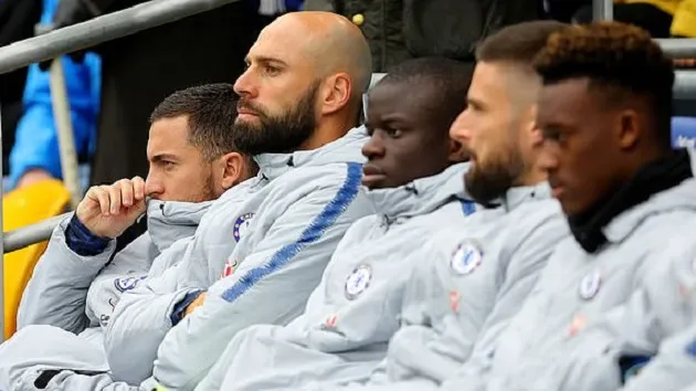 Sarri 'xả trại', các ngôi sao Chelsea tranh thủ 