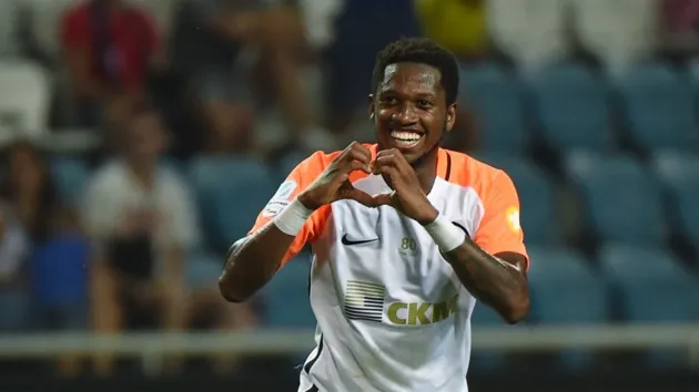 Fred và Fabinho có gì khác biệt? - Bóng Đá