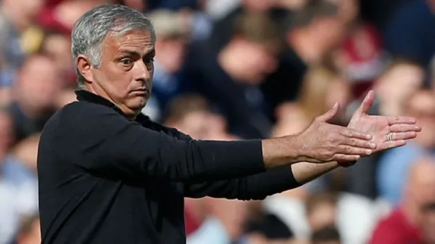 Trong cơn bĩ cực, Mourinho nói điều bất ngờ về các học trò - Bóng Đá