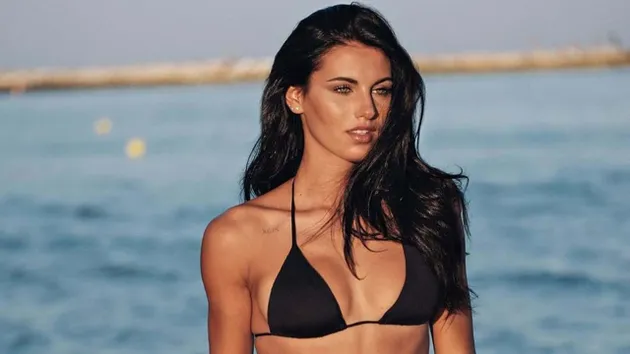 Carolina, Miss Italy pinched with Maldini's son? 'We are just friends ...'  - Bóng Đá