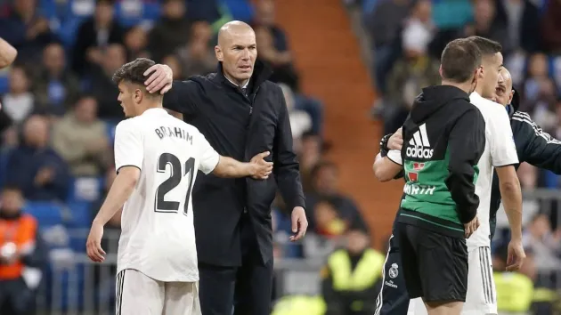 2 mặt sáng, tối của Real Madrid kể từ khi Zidane quay trở lại - Bóng Đá