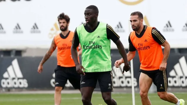Mendy returns to Real Madrid training - Bóng Đá