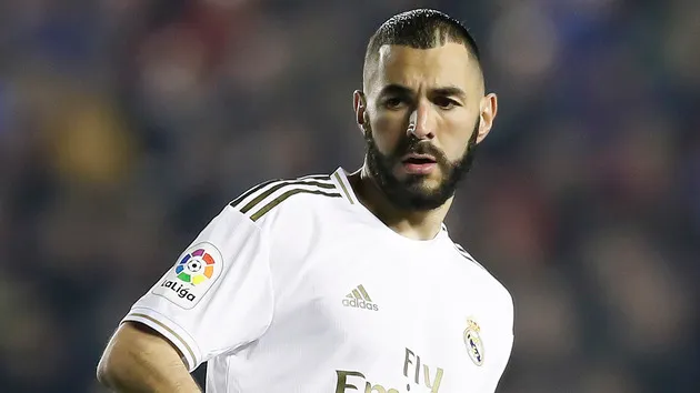 Benzema joined Real Madrid on this day in 2009 - Here are 5 incredible milestones of his time at the club - Bóng Đá