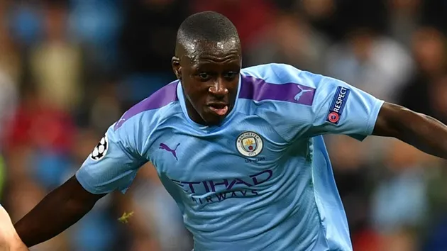 Benjamin Mendy flouted lockdown AGAIN by flying girl from Greece - Bóng Đá