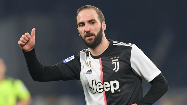 Ex-Chelsea striker Higuain has ‘passion for dirty women’ - Bóng Đá