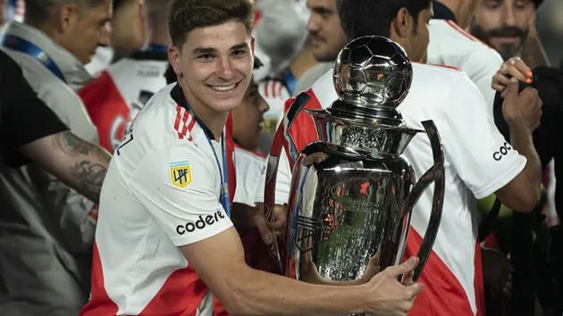 Everything you need to know about Manchester City's incoming striker from River Plate - Bóng Đá