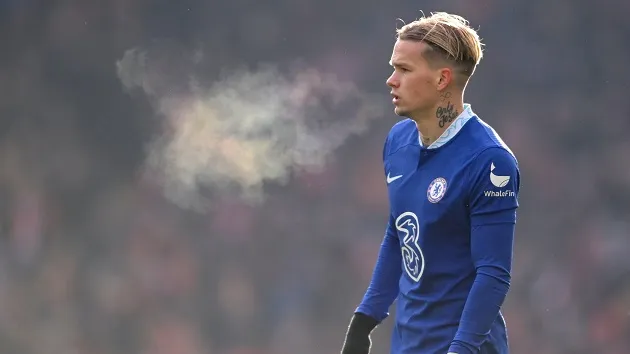 Emmanuel Petit suspects Mykhailo Mudryk would rather be at Arsenal than Chelsea - Bóng Đá