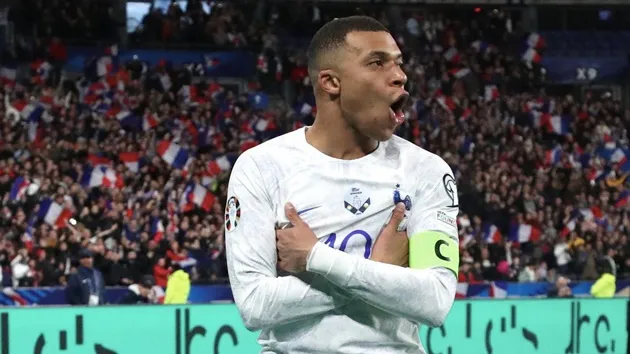 Phẩm chất lãnh đạo của Kylian Mbappe được thể hiện - Bóng Đá