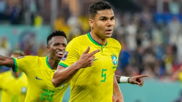 Hãy tưởng tượng cậu ta với Casemiro, như một vụ nổ - Bóng Đá