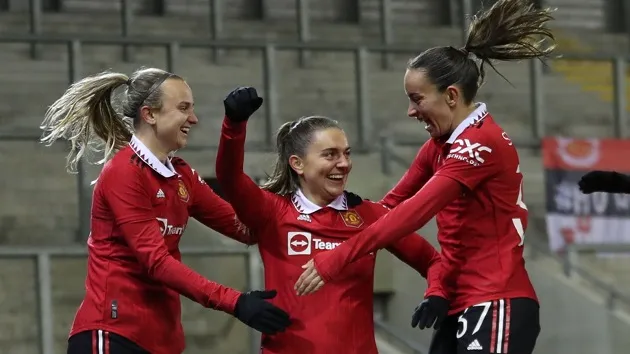 Continental Cup: Man Utd earn first win of tournament over Everton, Man City beat Liverpool - Bóng Đá