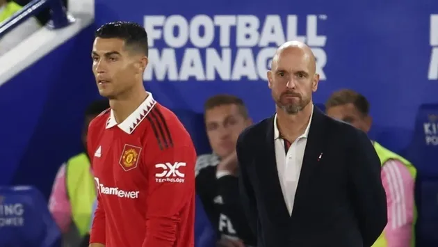 Thế khó của Erik ten Hag với Ronaldo - Bóng Đá