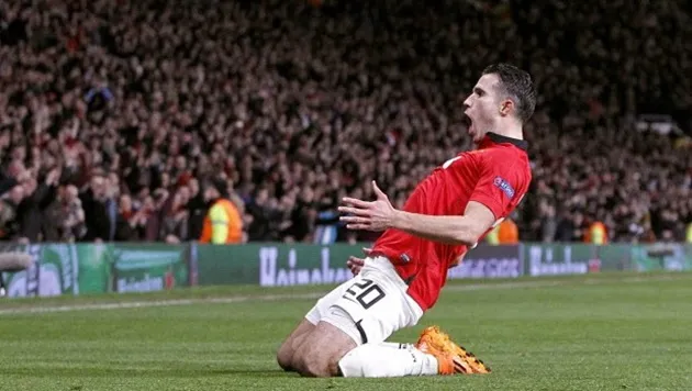 Những khoảnh khắc bàn thắng ấn tượng nhất của van persie trong màu áo MU - Bóng Đá