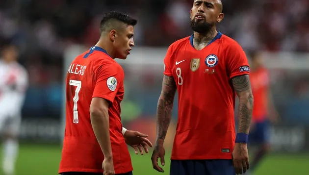 VL World Cup Nam Mỹ: Sanchez và James Rodriguez ngồi nhà - Bóng Đá