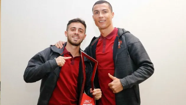 David Silva: Tuổi càng cao, Ronaldo càng lợi hại! - Bóng Đá