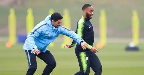 Arsenal on the prowl for Raheem Sterling to prepare for the Champions League - Bóng Đá