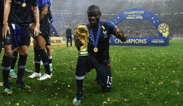 NÓNG: Man Utd nhắm đến nhà vô địch World Cup kante - Bóng Đá