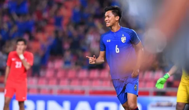 Fox Sports chọn đội hình tiêu biểu AFF Cup: Cú sốc hàng phòng ngự! - Bóng Đá