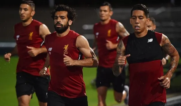 Salah dầm mưa tập luyện, sẵn sàng nổ súng trước Crystal Palace - Bóng Đá