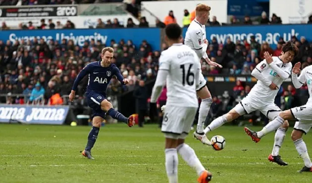 Hung thần Eriksen khiến hậu vệ Swansea có một đêm mất ngủ - Bóng Đá